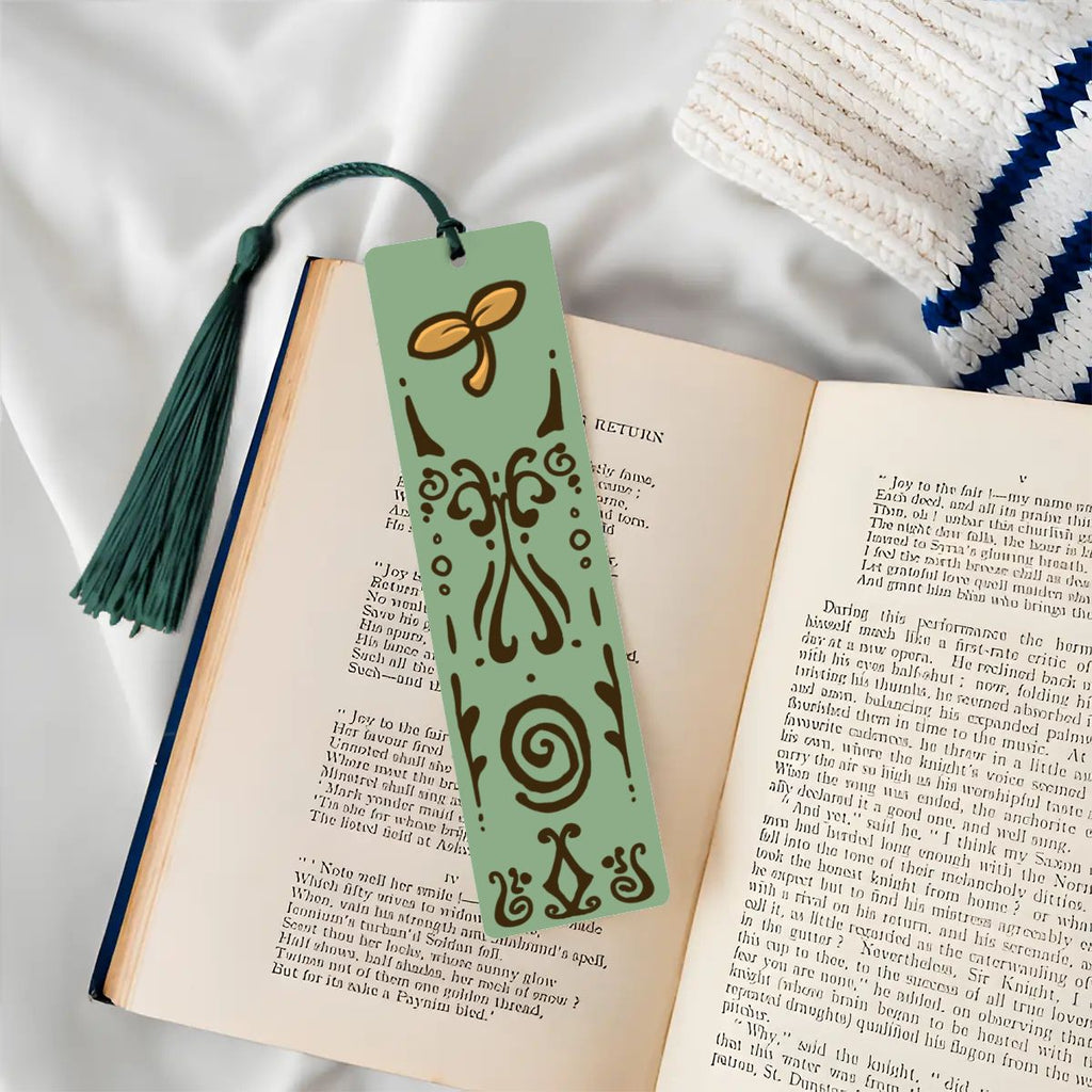Moo Leaf Wooden Bookmark with Tassle